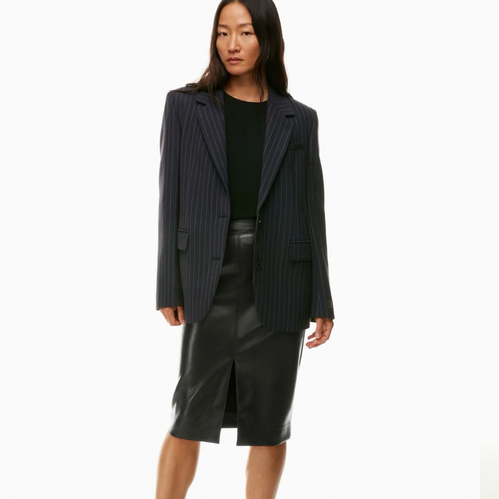 NWT Babaton Pegu Skirt